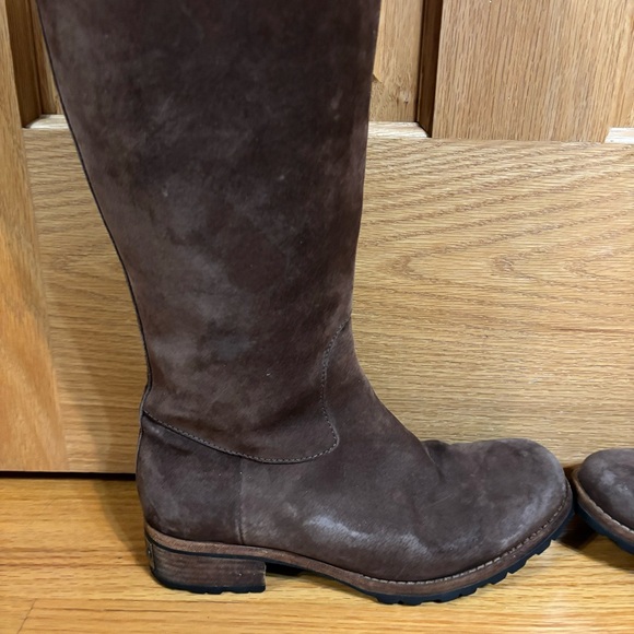 UGG Australia brown suede leather knee high winter boots - Picture 3 of 13
